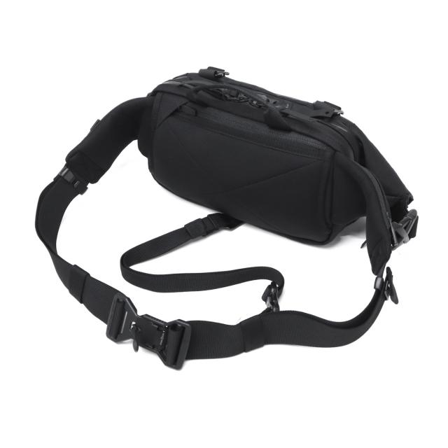 【商品レビューで＋5％】コードオブベル ボディバッグ メンズ ウエストバッグ 小さめ CODE OF BELL ブランド かっこいい 男性 斜め掛けバッグ 横型 軽量 コンパクト 止水ファスナー 2.3L 7L 2層 ナイロン 拡張機能 X-POD II COFB-XPD2