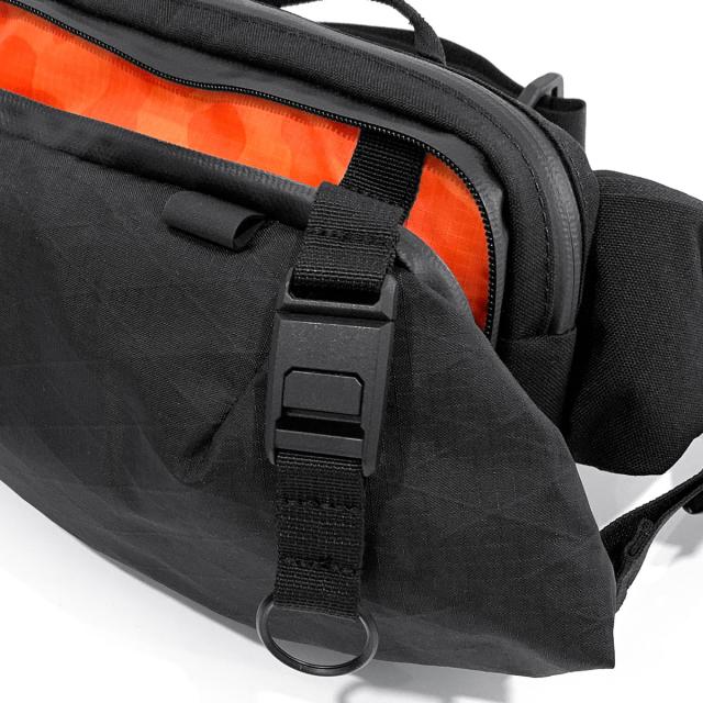 【商品レビューで＋5％】コードオブベル ボディバッグ メンズ ウエストバッグ 小さめ CODE OF BELL ブランド かっこいい 男性 斜め掛けバッグ 横型 軽量 コンパクト 止水ファスナー 2.3L 7L 2層 ナイロン 拡張機能 X-POD II COFB-XPD2