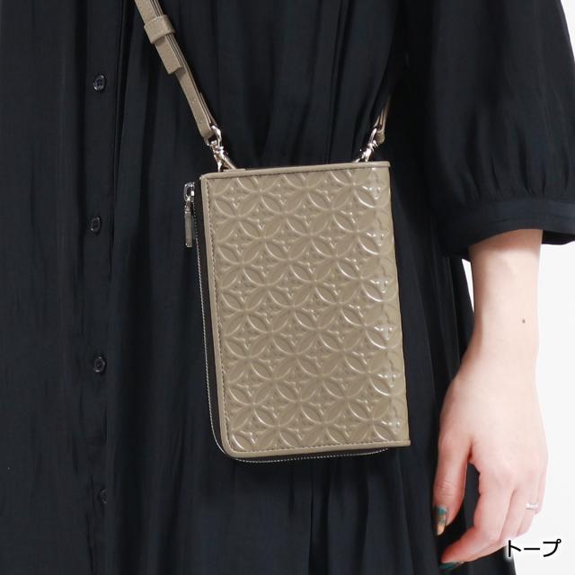 【5％OFFクーポン】【商品レビューで＋5％】ドレステリア ショルダーバッグ 革 DRESSTERIOR 小さめ スマホショルダー ブランド 斜めがけ 軽い Welsh 864101 5％OFFクーポン】【商品レビューで＋5％】ドレステリア ショルダー