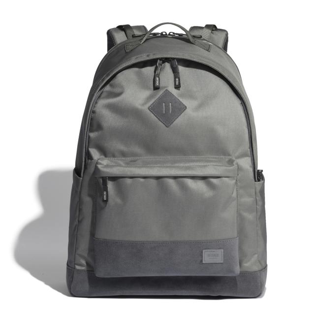 【5％OFFクーポン】【商品レビューで＋5％】アントラック リュック 大容量 通勤 通学 シンプル UNTRACK 大人 ブランド PC収納 15.6inch 撥水 B4 A4 60059