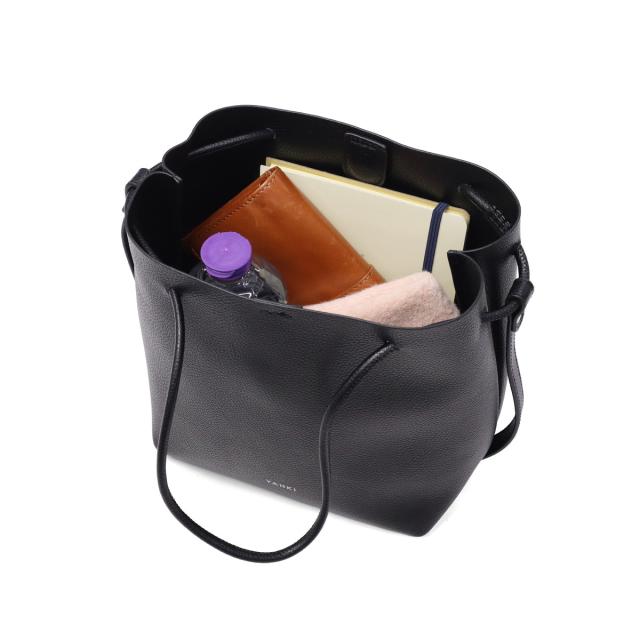 【商品レビューで＋5％】ヤーキ ショルダーバッグ レディース 軽量 YAHKI 小さめ 上品 ブランド 2WAY SHRINK SOFT W FACE CROSSBODY BAG YH-749 5％OFFクーポン】【商品レビューで＋5％】ヤーキ ショルダーバッグ