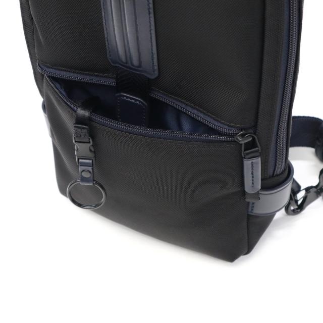 【商品レビューで＋5％】【正規品5年保証】ゼロハリバートン ボディバッグ メンズ ZERO HALLIBURTON 小さめ 軽量 4L B5 ZLM Medium Sling Bag 81514_14