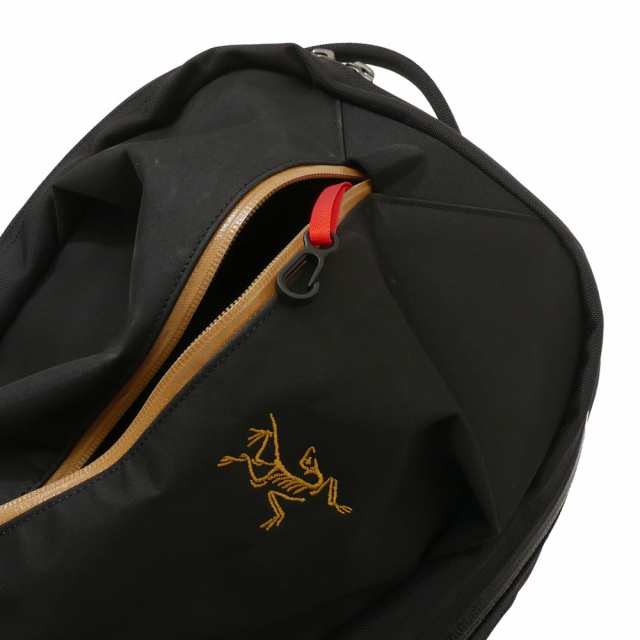 ARC'TERYX アロー22 カラー:24K BLACK