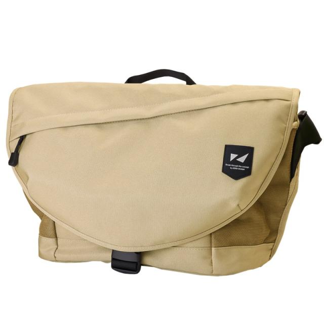 メッセンジャーバッグ ショルダーバッグ メンズ レディース 軽量 a4 大