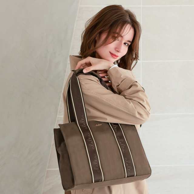 Clelia（クレリア）の「【Serena/セレーナ】2way 舟形ショルダーバッグ（ショルダーバッグ）」 - WEAR