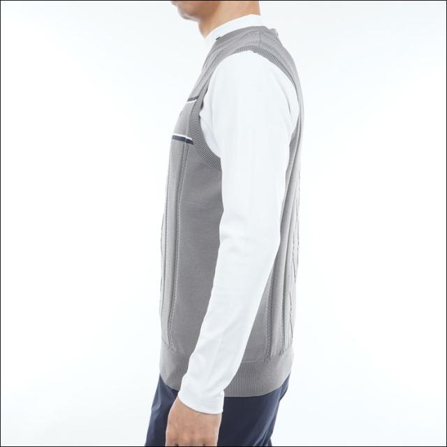 種類2：NVY(30)/LL トミーヒルフィガー ケーブル 浅Vネック ニット