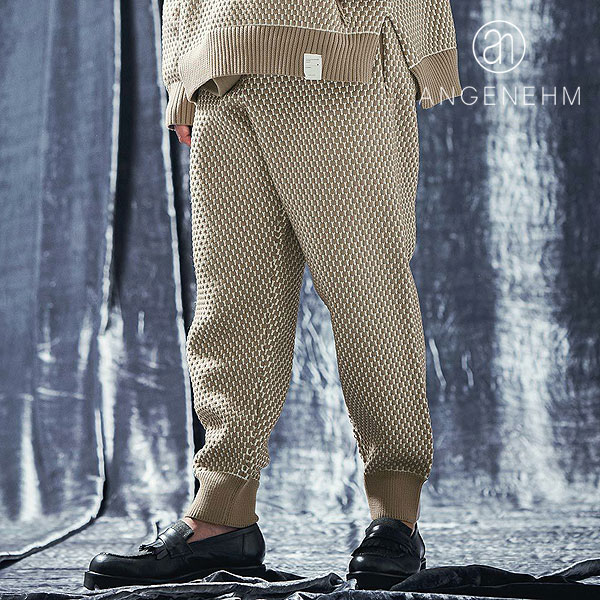2024 秋冬 先行予約 10月中旬〜下旬入荷予定 ANGENEHM アンゲネーム Light yarn color scheme waffle knit pants atfptsの通販は 14,399円