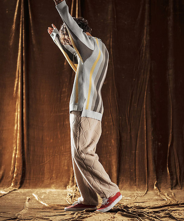 2025 秋冬 先行予約 10月中旬〜下旬入荷予定 ANGENEHM アンゲネーム Multi-Stripe Crew Knit -Airy Yarn Sweater- ニット atftps