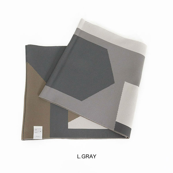 2025 秋冬 先行予約 10月中旬〜下旬入荷予定 ANGENEHM アンゲネーム Jacquard Block Color Snood -Airy Yarn Sweater- atfacc