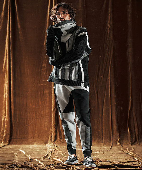 2025 秋冬 先行予約 10月中旬〜下旬入荷予定 ANGENEHM アンゲネーム Jacquard Block Color Snood -Airy Yarn Sweater- atfacc