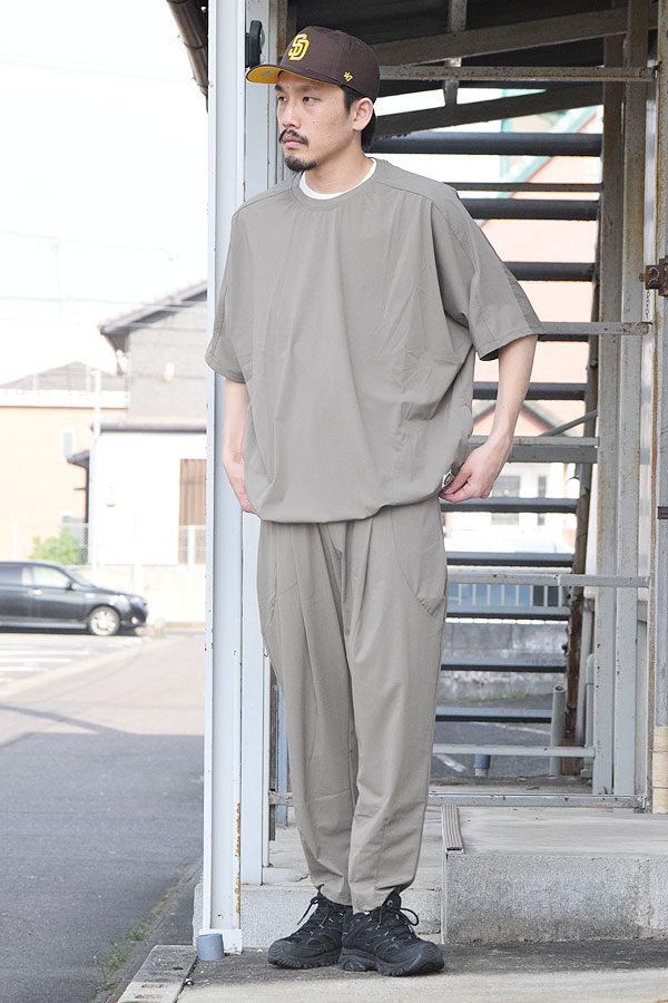 【ARTIF Original】 Cruisin' クルージン STRETCH NYLON PULLOVER -BEIGE- Tシャツ ドルマンスリーブ ストレッチナイロン atftps