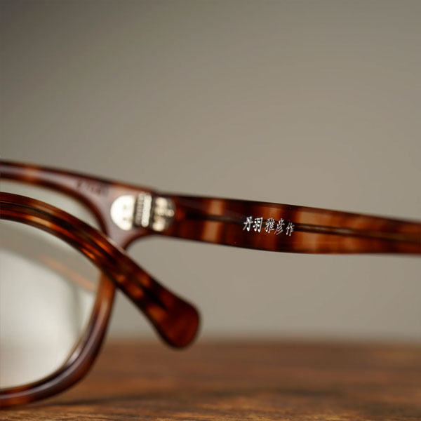 GLAD HAND×丹羽雅彦 グラッドハンド FAMILY CREST WELLINGTON - GLASSES -AMBER- メンズ サングラス ウェリントン atfacc