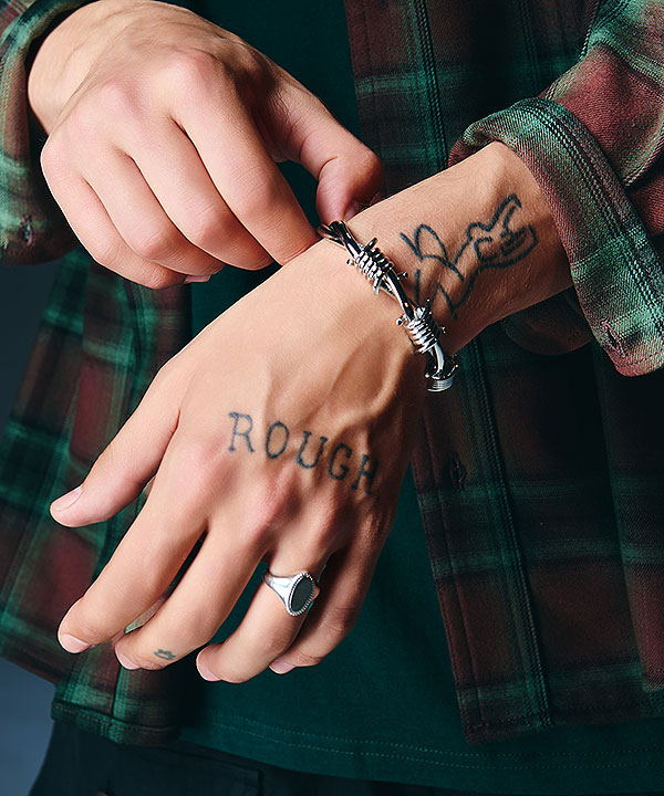 2026 秋 先行予約 8月下旬〜9月上旬入荷予定 glamb グラム Barbed Wire Half Bangle バングル 送料無料 キャンセル不可 atfacc_1