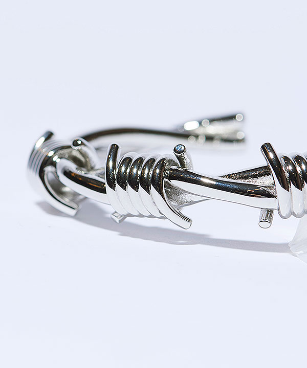 2026 秋 先行予約 8月下旬〜9月上旬入荷予定 glamb グラム Barbed Wire Half Bangle バングル 送料無料 キャンセル不可 atfacc_6