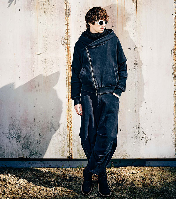 2025 秋 先行予約 9月下旬〜10月上旬入荷予定 glamb グラム Distorted