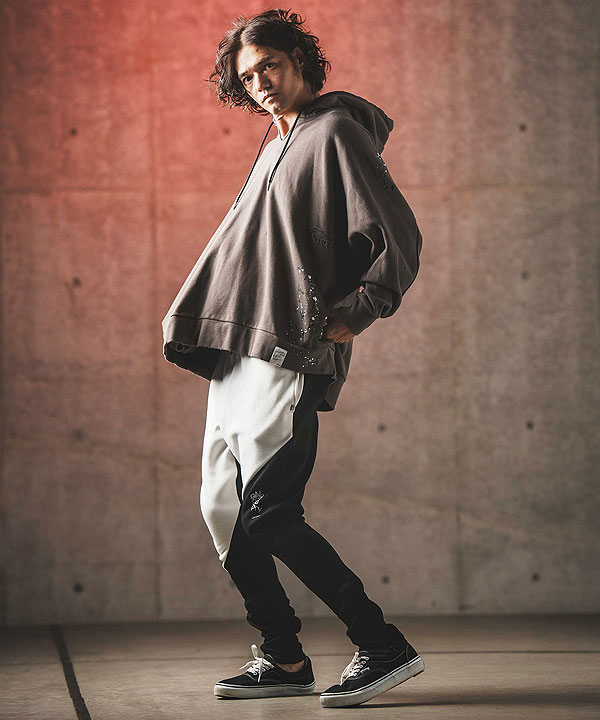 GLIMCLAP Back shaggy double knit color scheme design tight fit pants_6