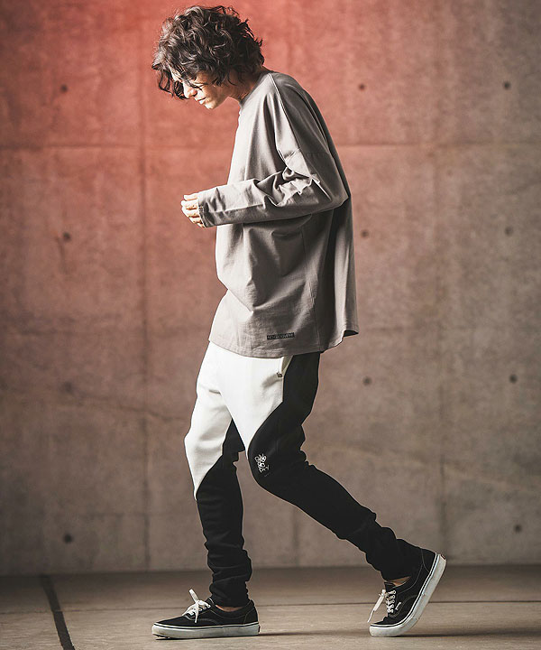 GLIMCLAP Back shaggy double knit color scheme design tight fit pants_8