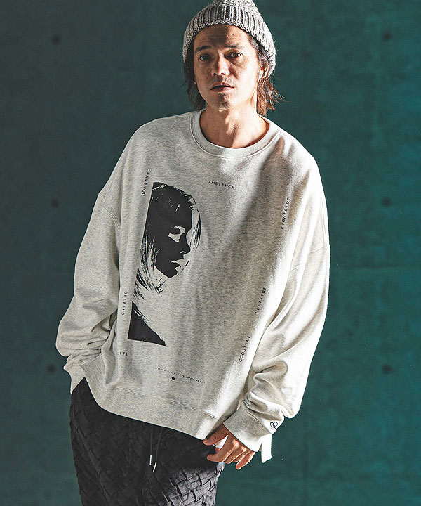 2024 秋冬 3rd 先行予約 11月上旬〜中旬入荷予定 GLIMCLAP グリムクラップ Printed oversized sweatshirt -Girl & Ambience-