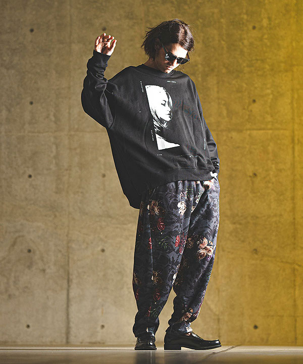 2024 秋冬 3rd 先行予約 11月上旬〜中旬入荷予定 GLIMCLAP グリムクラップ Printed oversized sweatshirt -Girl & Ambience-