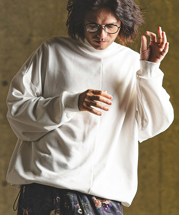 2024 秋冬 3rd 先行予約 10月下旬〜11月上旬入荷予定 GLIMCLAP グリムクラップ Loose neck oversized sweatshirt atftps 2024 秋冬 3rd 先行予約 10月下旬〜11月上旬入荷予定 GLIMCLAP グリム