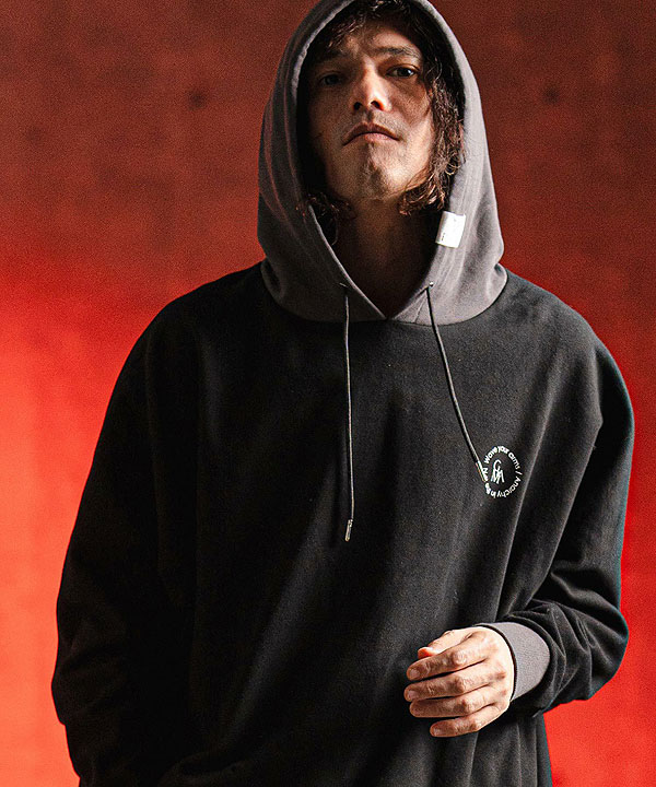 GLIMCLAP グリムクラップ Minimal printed design sweathoodie