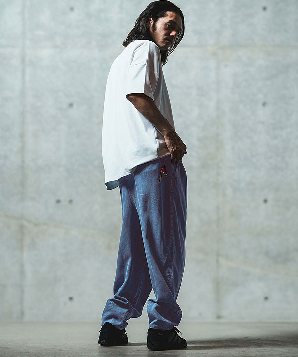2025 春夏 2nd 先行予約 5月中旬〜下旬入荷予定 GLIMCLAP Color scheme design & balloon silhouette pants -light ounce denim- atfpts