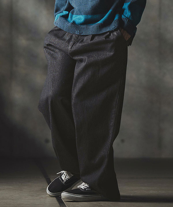 2025 秋冬 1st 先行予約 8月中旬〜下旬入荷予定 GLIMCLAP グリムクラップ Denim wide-leg trousers -Distressed for a vintage look-