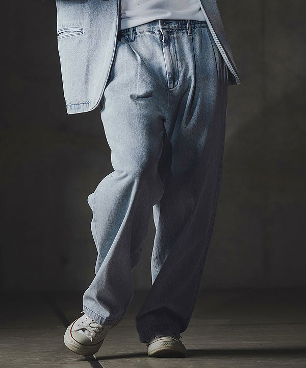 2025 秋冬 1st 先行予約 8月中旬〜下旬入荷予定 GLIMCLAP グリムクラップ Denim wide-leg trousers -Distressed for a vintage look-