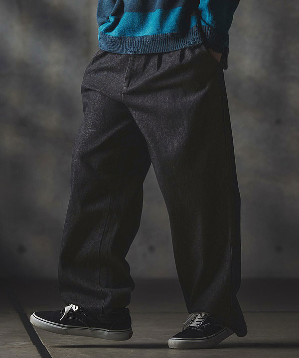 2025 秋冬 1st 先行予約 8月中旬〜下旬入荷予定 GLIMCLAP グリムクラップ Denim wide-leg trousers -Distressed for a vintage look-