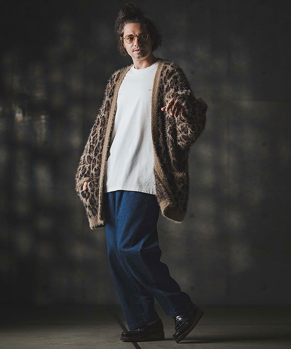 2025 秋冬 1st 先行予約 8月中旬〜下旬入荷予定 GLIMCLAP グリムクラップ Denim wide-leg trousers -Distressed for a vintage look-