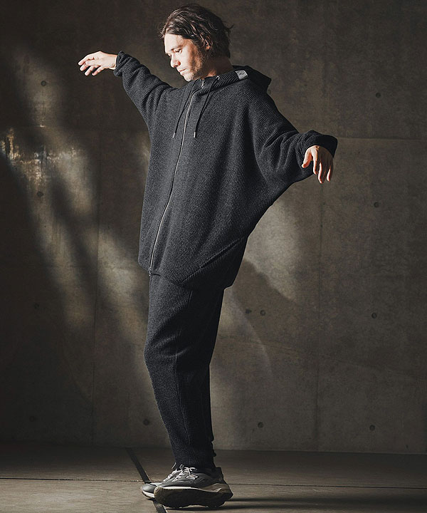 2025 秋冬 1st 先行予約 8月下旬〜9月上旬入荷予定 GLIMCLAP グリムクラップ Zip-up hoodie -Soft brushed waffle fabric- atftps