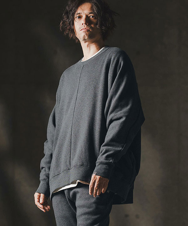 2025 秋冬 1st 先行予約 8月中旬〜下旬入荷予定 GLIMCLAP Dolman sleeve detail pullover -Bonded fleece-lined double-knit fabric-