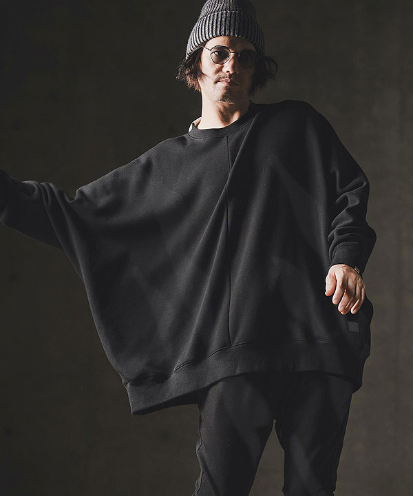 2025 秋冬 1st 先行予約 8月中旬〜下旬入荷予定 GLIMCLAP Dolman sleeve detail pullover -Bonded fleece-lined double-knit fabric-