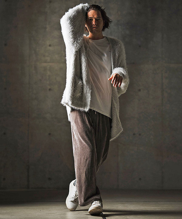 2025 秋冬 1st 先行予約 9月上旬〜中旬入荷予定 GLIMCLAP グリムクラップ Minimai detail cardigan -Feather yarn sweater- atftps