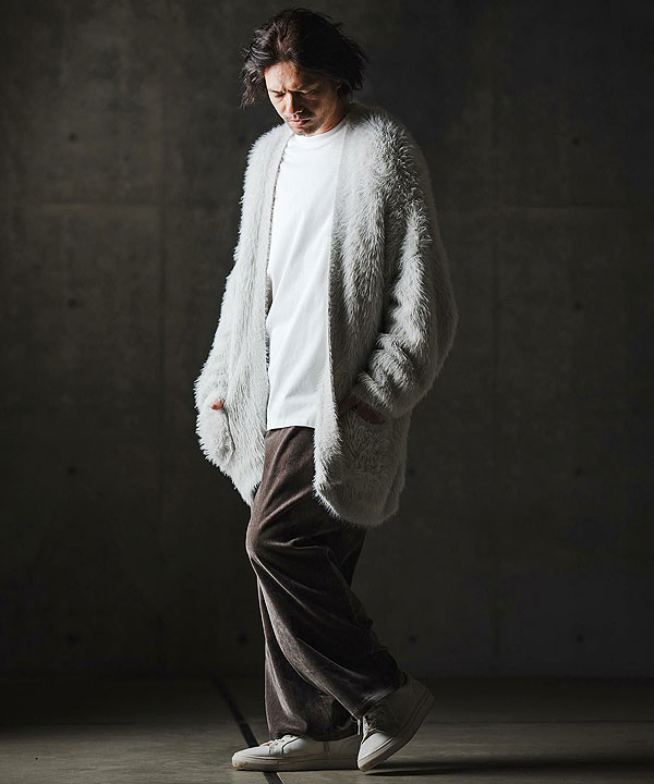 2025 秋冬 1st 先行予約 9月上旬〜中旬入荷予定 GLIMCLAP グリムクラップ Minimai detail cardigan -Feather yarn sweater- atftps