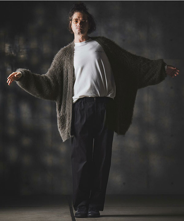 2025 秋冬 1st 先行予約 9月上旬〜中旬入荷予定 GLIMCLAP グリムクラップ Minimai detail cardigan -Feather yarn sweater- atftps