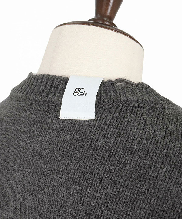 2025 秋冬 1st 先行予約 9月上旬〜中旬入荷予定 GLIMCLAP グリムクラップ Mid-gauge crewneck sweater -Distressed for a vintage look-