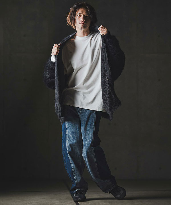 2025 秋冬 1st 先行予約 8月中旬〜下旬入荷予定 GLIMCLAP グリムクラップ Boxy silhouette long sleeve T-shirt -Minimal printed design-