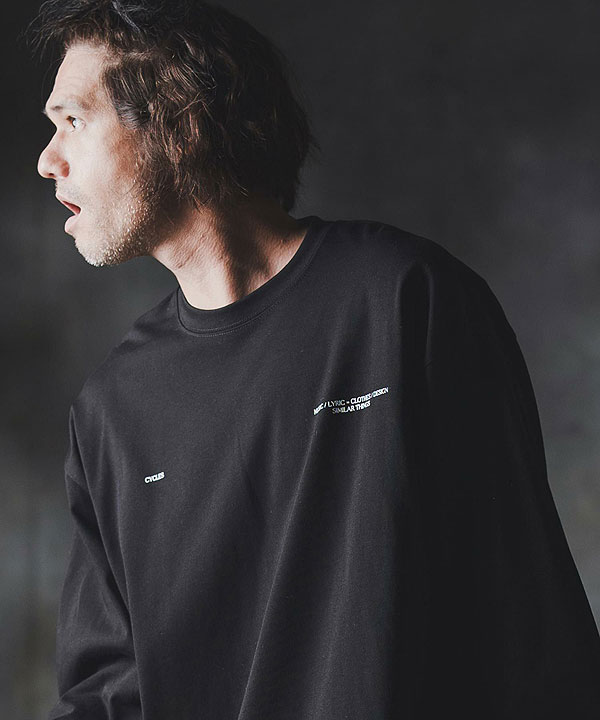 2025 秋冬 1st 先行予約 8月中旬〜下旬入荷予定 GLIMCLAP グリムクラップ Boxy silhouette long sleeve T-shirt -Minimal printed design-