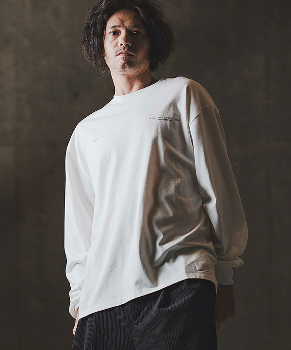 2025 秋冬 1st 先行予約 8月中旬〜下旬入荷予定 GLIMCLAP グリムクラップ Boxy silhouette long sleeve T-shirt -Minimal printed design-