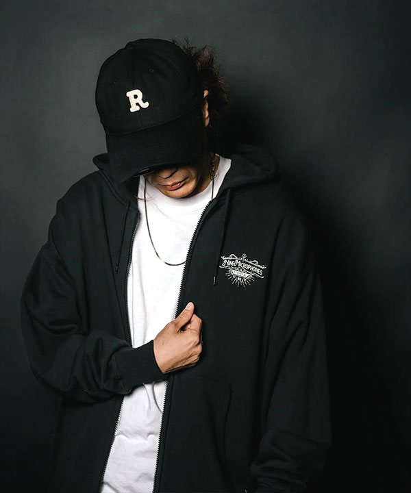 NINE MICROPHONES ナインマイクロフォンズ ZIP PARKA -Sign- パーカー ジップパーカー 裏パイル 送料無料 ストリート atftps