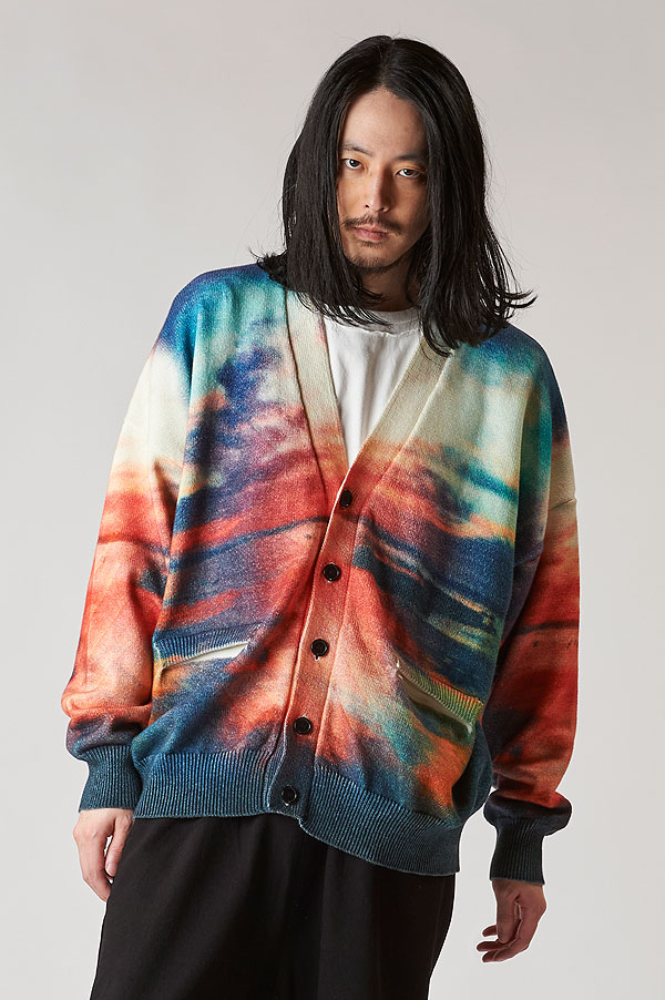 2025 春 先行予約 2月上旬入荷予定 NO ID. ノーアイディー sunriseプリントニットCD メンズ カーディガン atftpsの通販は 2025 春 先行予約 2月上旬入荷予定 NO ID. ノーアイディー sunriseプリントニットCD メンズ カーディガン atftpsの通販は