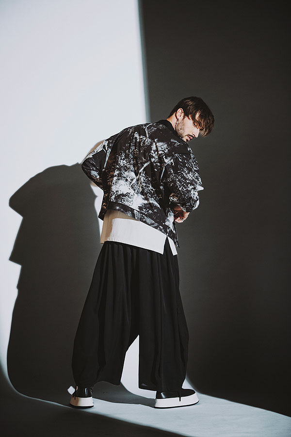 30％OFF SALE セール NO ID. BLACK ノーアイディー Squidギャザーバギートラウザーズ メンズ パンツ ワイドパンツ 送料無料 atfpts_6