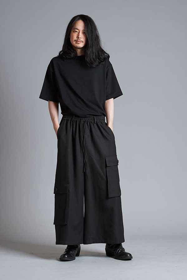 50％OFF SALE セール NO ID. BLACK ノーアイディー アシンメトリーカーゴトラウザーズ メンズ パンツ カーゴパンツ atfpts_14