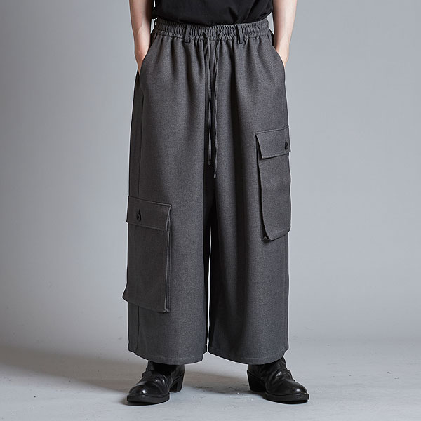 50％OFF SALE セール NO ID. BLACK ノーアイディー アシンメトリーカーゴトラウザーズ メンズ パンツ カーゴパンツ atfpts_1