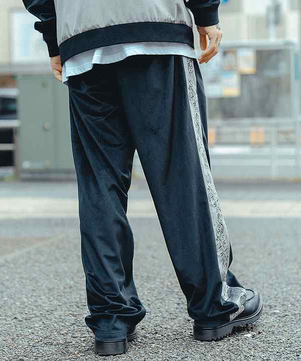 SUBCIETY サブサエティ VELOUR TRACK PANTS subciety メンズ パンツ トラックパンツ ラインパンツ ベロア 送料無料  ストリート atfpts｜au PAY マーケット