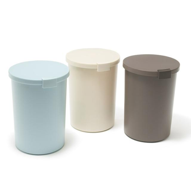 ゴミ箱 おしゃれ ふた付き ダストボックス Kcud Rustic ラウンドロック パッキン付きフタ ニオイをもらさず しっかりの通販はau Pay マーケット Zakka Green