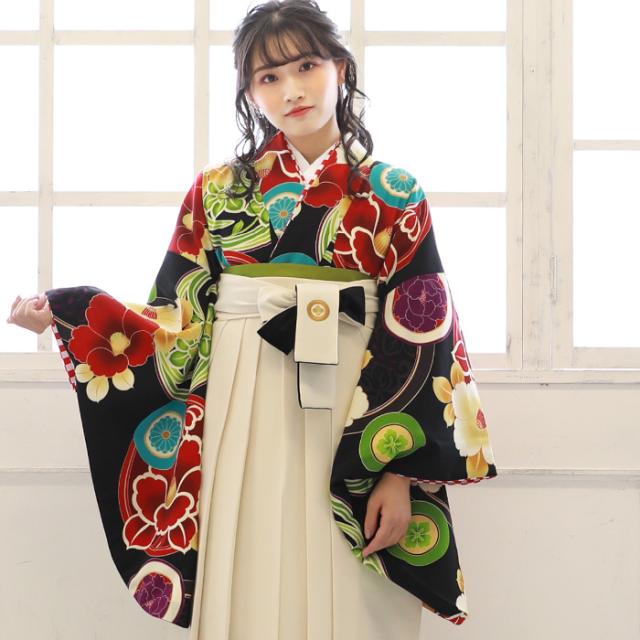 卒業式 袴 レンタル 女 袴セット 卒業式袴セット フルセット 「黒地に椿と牡丹・菊の花紋」JAPAN STYLE 丸紅 レトロ モダン 卒業式 袴 レンタル 女 袴セット 卒業式袴セット フルセット 「黒地に