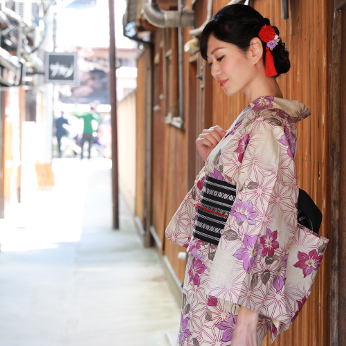 浴衣 セット レトロ S M  大人 レトロモダン 高級変わり織り綿麻浴衣3点セット「生成り地に紫桔梗と麻の葉」浴衣 生成り 紫 黒 桔梗 麻の葉 レディース 浴衣 セット レトロ S M 大人 レトロモダン 高級変わり織り綿麻浴衣3点