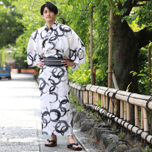 浴衣 メンズ セット 男物高級綿浴衣3点セット 白地に筆丸 父の日ギフト 財布 男性 男 レトロ 大人 高級綿浴衣 角帯 下駄 M L Llの通販はau Pay マーケット なでしこ